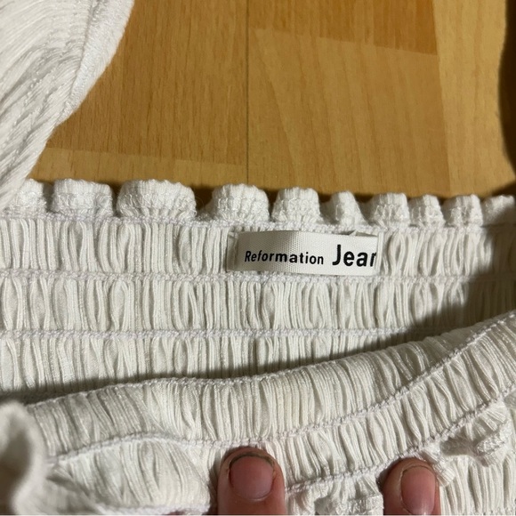 Reformation White Smocked Long Sleeve Crop Top Medium - Picture 2 of 6